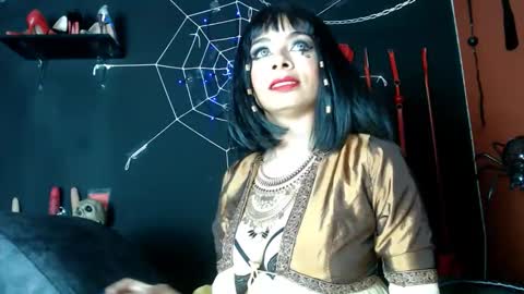 Amy Wong Grey online show from 30, 10, 2025