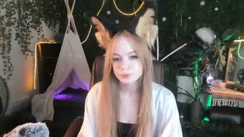 Snapshot of amynox chatting on 8, 7, 2026 Amy online show from 8, 7, 2026