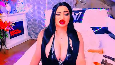 Snapshot of amyrarosera chatting on 29, 4, 2026 Alimoonyia online show from 29, 4, 2026