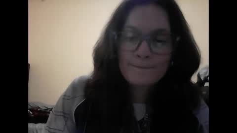 Snapshot of an_e333 chatting on 12, 10, 2025 an_e333 online show from 12, 10, 2025