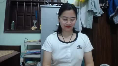 Snapshot of an_naughty chatting on 15, 11, 2025 an_naughty online show from 15, 11, 2025