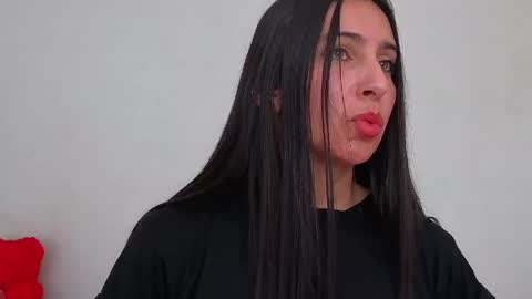 Ana  IG an castillo 1 online show from 19, 4, 2026