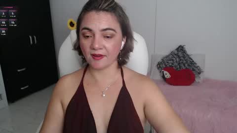 Snapshot of ana_hotmilfx chatting on 20, 2, 2025 ANA online show from 20, 2, 2025