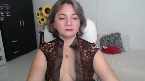 Snapshot of ana_hotmilfx chatting on 8, 3, 2025 ANA online show from 8, 3, 2025