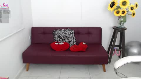 Snapshot of ana_hotmilfx chatting on 14, 9, 2025 ANA online show from 14, 9, 2025