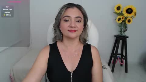 Snapshot of ana_hotmilfx chatting on 21, 10, 2025 ANA online show from 21, 10, 2025