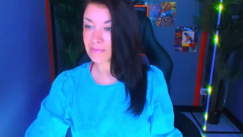 Snapshot of ana_mills chatting on 14, 5, 2026 Ana online show from 14, 5, 2026