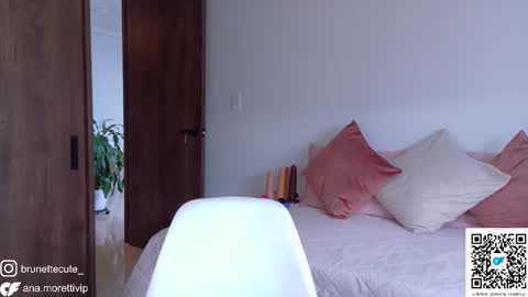 ana_moretti online show from 27, 2, 2026