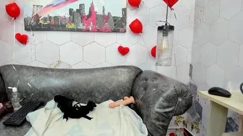 ANNA FUENTES online show from 14, 2, 2025