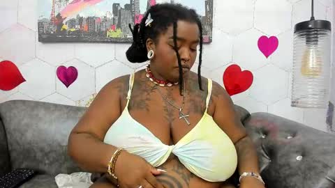 ANNA FUENTES online show from 17, 2, 2025