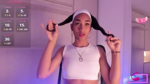 anaacollins_ online show from 5, 11, 2025