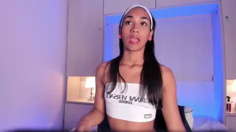 anaacollins_ online show from 5, 2, 2026