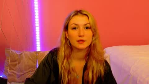 anaayss online show from 1, 12, 2025