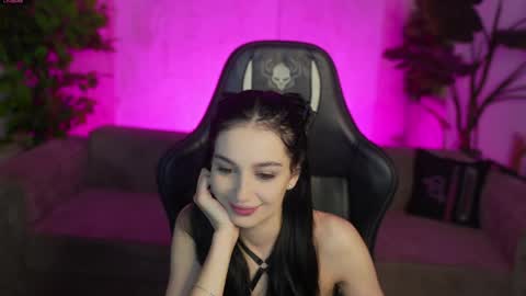 Snapshot of anabel054 chatting on 20, 5, 2026 Anabel Kira Zlata Kira Elice Lana Dominika Sofy Kaila Bridget online show from 20, 5, 2026