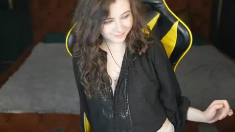Sweet girls online show from 25, 5, 2026