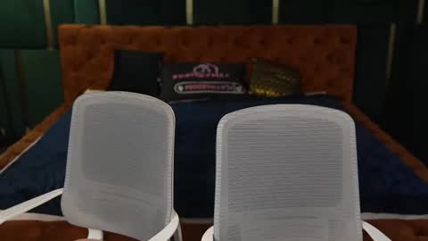 PLAYHARD054 online show from 19, 11, 2025