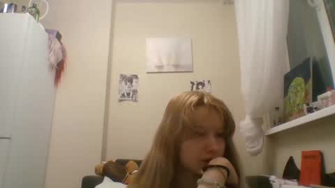 Snapshot of anabelbrando chatting on 1, 7, 2026 Malvina online show from 1, 7, 2026