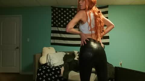 Snapshot of anabelleleigh chatting on 8, 5, 2026 Anabelleleigh online show from 8, 5, 2026