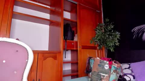 Anahi online show from 12, 11, 2025