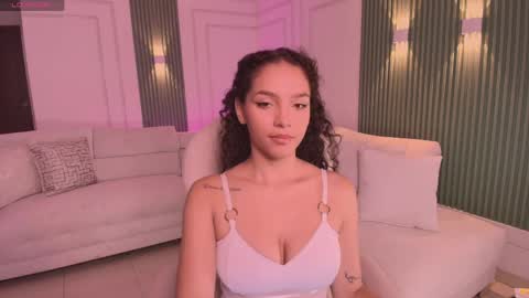 Snapshot of anahi_curlie1 chatting on 29, 3, 2026 Anahi Curlie online show from 29, 3, 2026