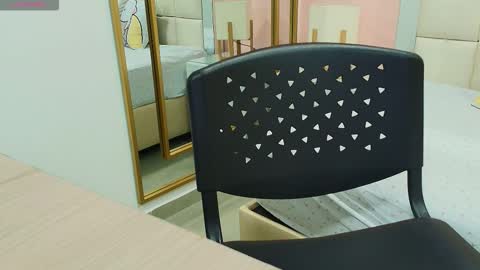 Anahi  online show from 1, 12, 2025