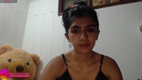 Anahi Browns online show from 6, 2, 2025