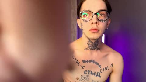 Snapshot of anahori_simon chatting on 8, 3, 2025 simon online show from 8, 3, 2025