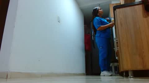 Snapshot of anaids_dam chatting on 18, 4, 2026 anaids online show from 18, 4, 2026