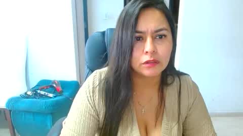 Snapshot of anaids_dam chatting on 31, 5, 2026 anaids online show from 31, 5, 2026