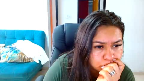 Snapshot of anaids_dam chatting on 6, 7, 2026 anaids online show from 6, 7, 2026