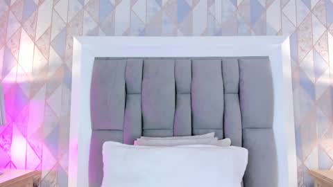   online show from 23, 2, 2025