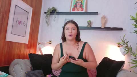 Anaise  online show from 7, 11, 2025