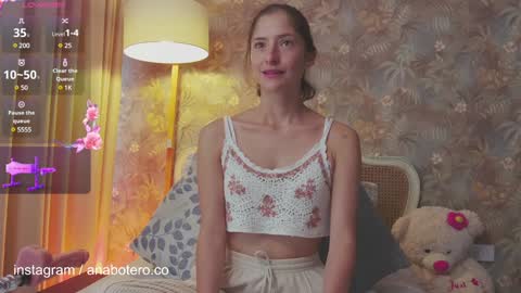 Ana Mara Botero online show from 15, 1, 2025