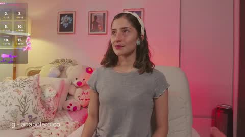 Ana Mara Botero online show from 13, 9, 2025