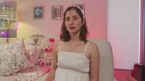 Ana Mara Botero online show from 25, 9, 2025