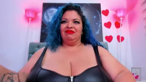  Ana Maria  online show from 8, 3, 2025