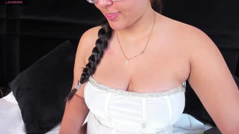 Anasha online show from 31, 10, 2025