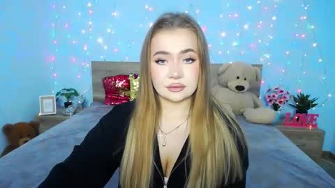 anastacyyellig online show from 14, 1, 2025