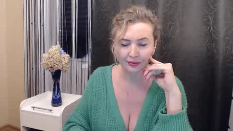 Snapshot of anastasia_blue_ chatting on 22, 12, 2025 anastasia_blue_ online show from 22, 12, 2025