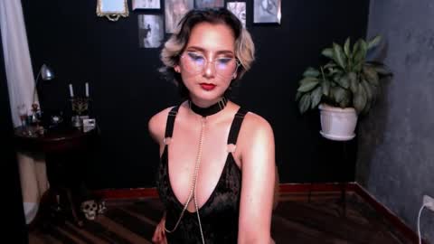 Snapshot of anastasia_fiore18 chatting on 10, 1, 2025 anastacia fiore18 online show from 10, 1, 2025