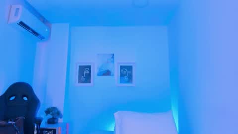 Snapshot of anastasia_lauren chatting on 5, 1, 2026 Ana online show from 5, 1, 2026