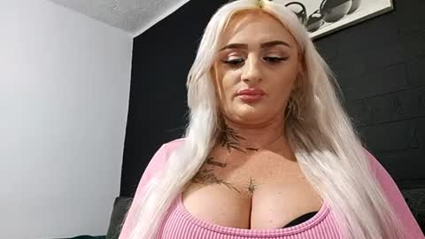 Snapshot of anastasiaamore chatting on 8, 7, 2026 AnastasiaAmore online show from 8, 7, 2026