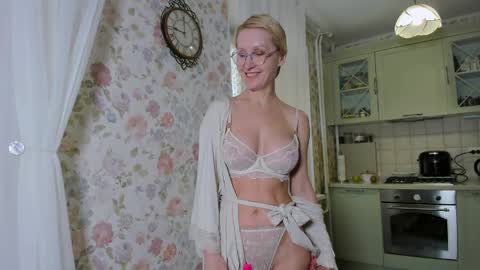 Snapshot of anastasiagate chatting on 2, 4, 2026 Anastasia online show from 2, 4, 2026