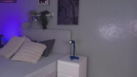 Kendra  online show from 23, 3, 2026