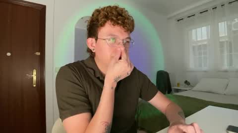 Snapshot of anddres_boss chatting on 2, 5, 2026 Tell Me ANDRESS ----- online show from 2, 5, 2026
