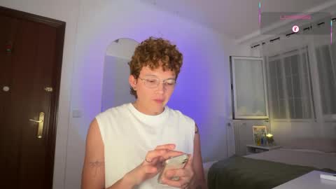 Snapshot of anddres_boss chatting on 8, 6, 2026 Tell Me ANDRESS ----- online show from 8, 6, 2026