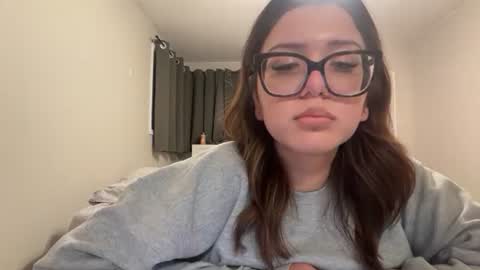 Snapshot of anditspinkxo chatting on 18, 6, 2026 anditspinkxo online show from 18, 6, 2026