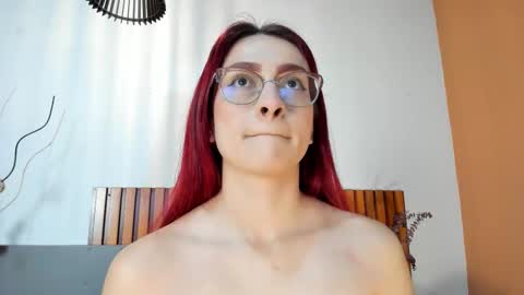 Andra Cyrus online show from 15, 12, 2025