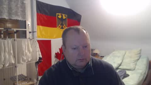 Snapshot of andre124231 chatting on 15, 12, 2024 Andre online show from 15, 12, 2024