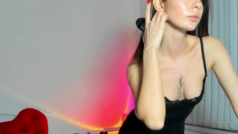 Snapshot of andrea__bass chatting on 26, 4, 2026 andrea__bass online show from 26, 4, 2026